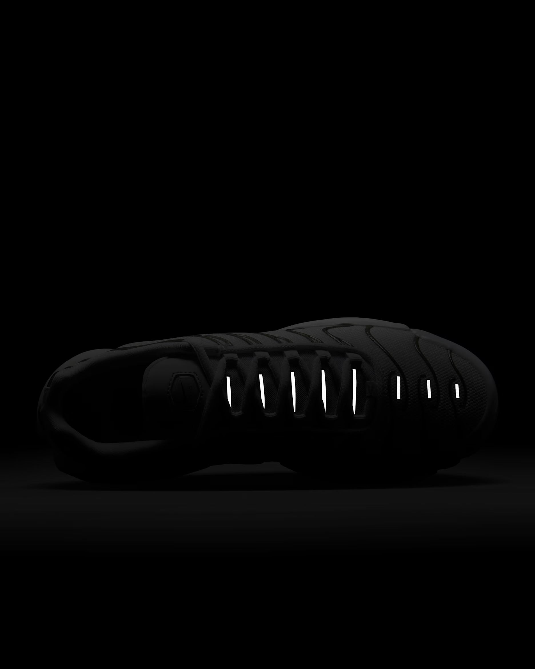 Air Max Plus SE Pure Platinum