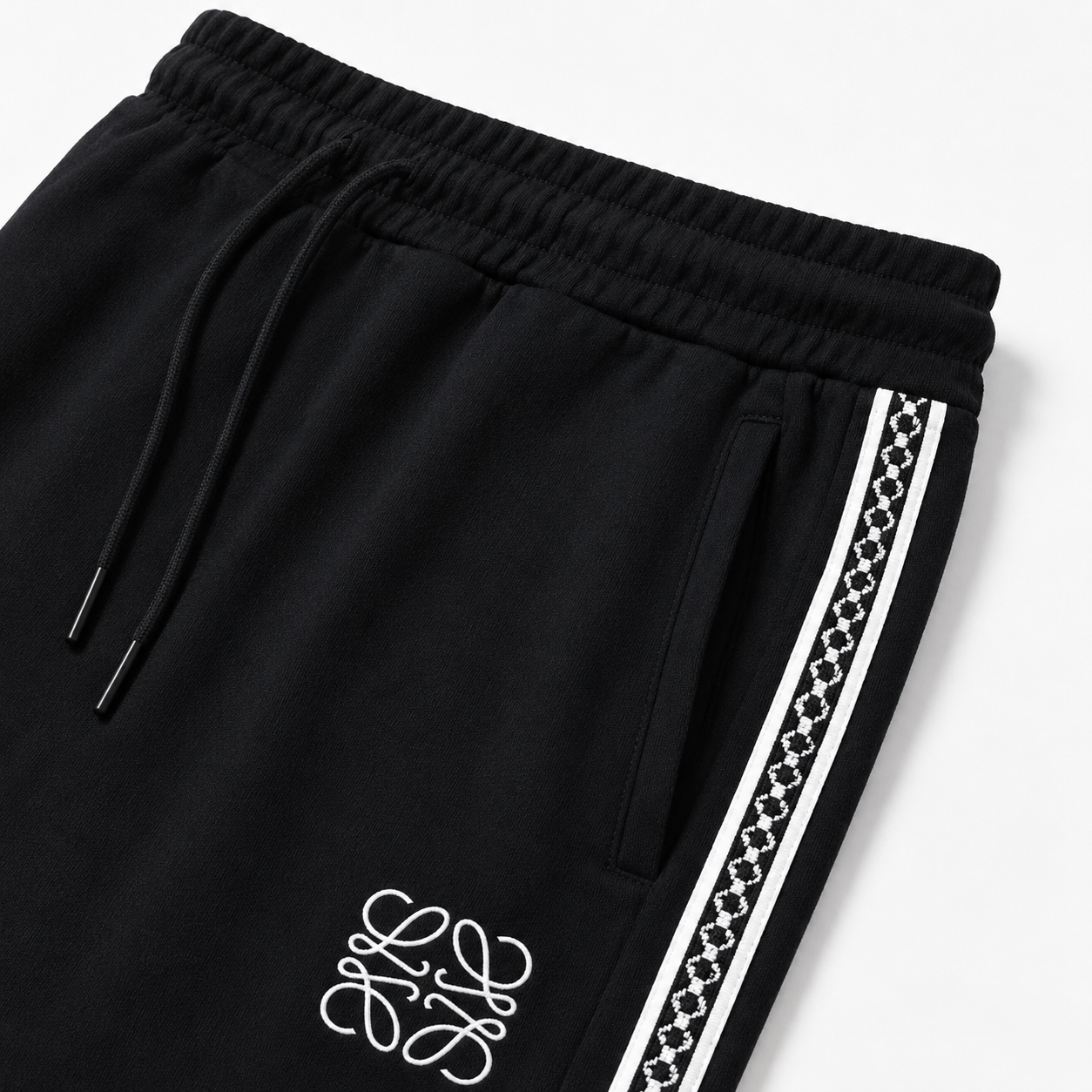 Regular Fit Logo Detaylı Siyah Eşofman Takımı